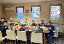 Футболният отбор на ИНУ „Христо Ботев“ – Плевен с първо място и купа от турнира „Освобождението на Плевен“